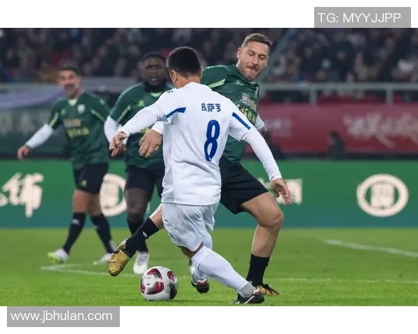 武汉足球队以87分稳居世界锦标赛积分榜首位展现强劲实力