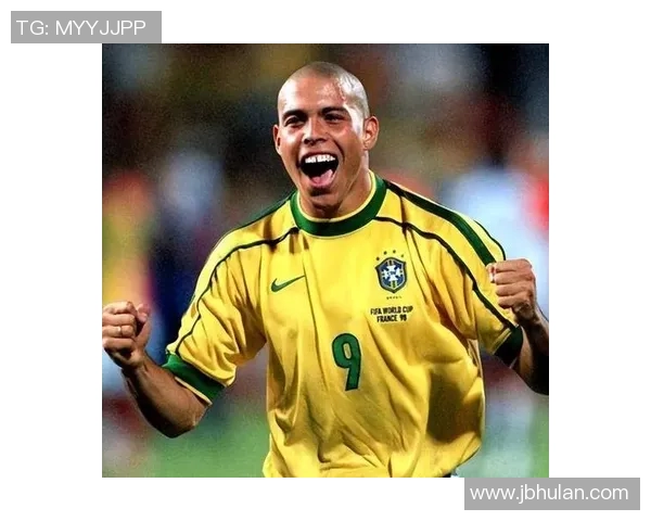 老球迷心中的足球明星传奇与他们的辉煌岁月回忆